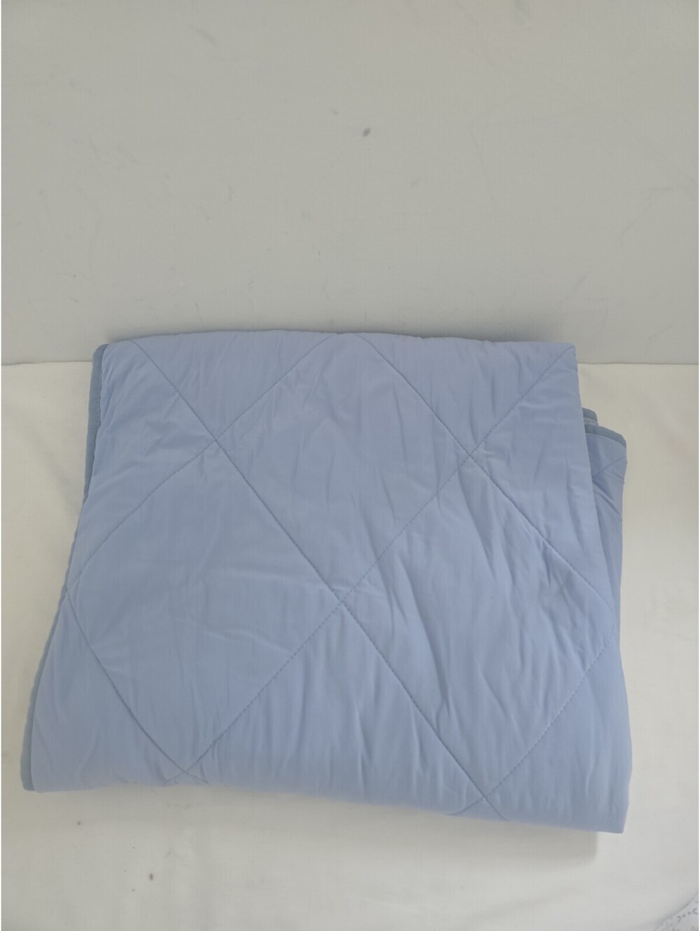 Cooling Throw Blanket 60" x 70" Blue Lightweight Polyester All-Season Blanket